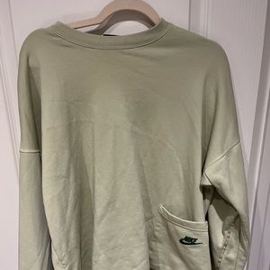 Nike Sweatshirt - Like New